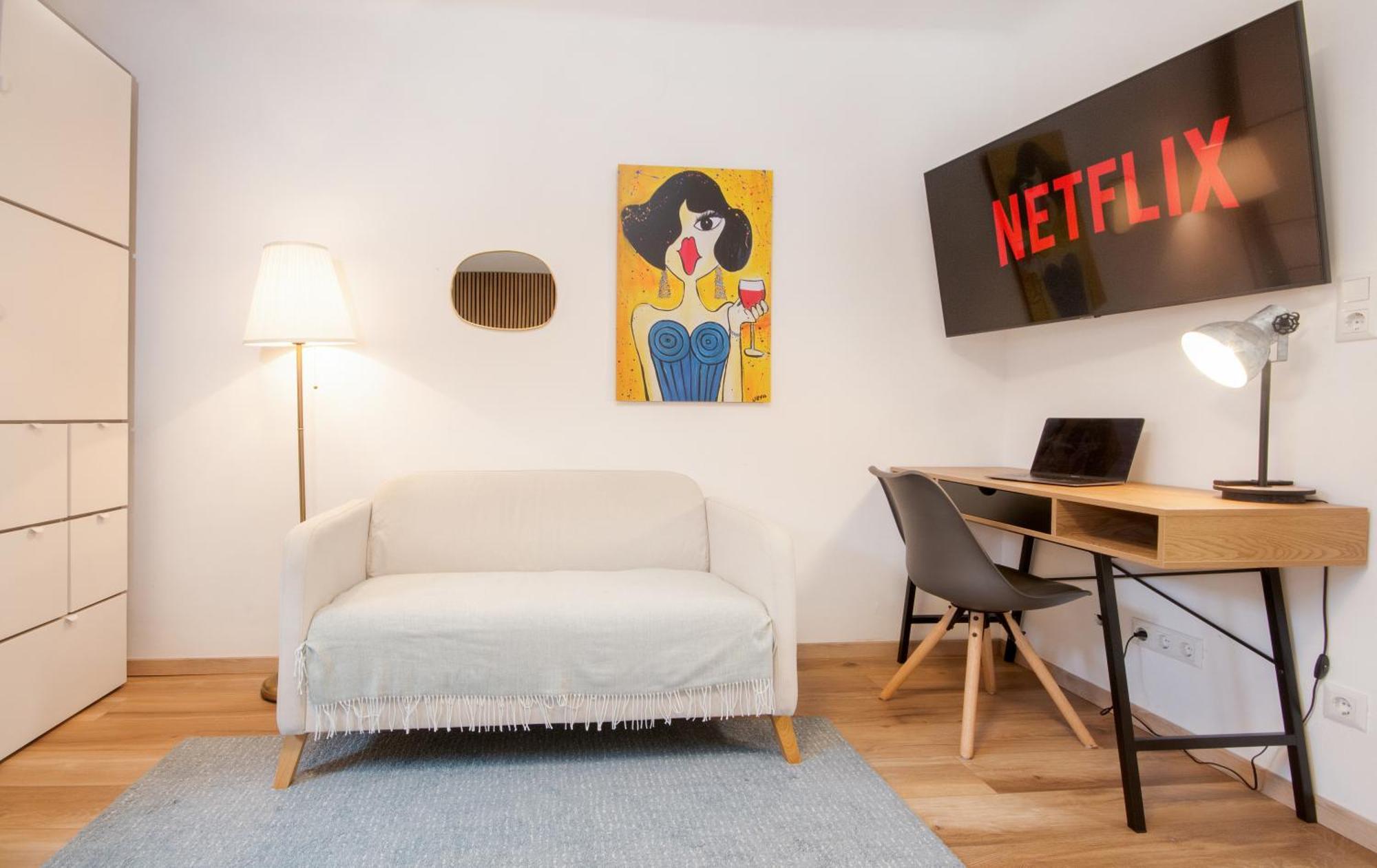 Lendkanal - City - Netflix - Waschmaschine - Kaffeevollautomat - 8 Pax - 4 Schlafzimmer Klagenfurt am Wörthersee Exterior foto