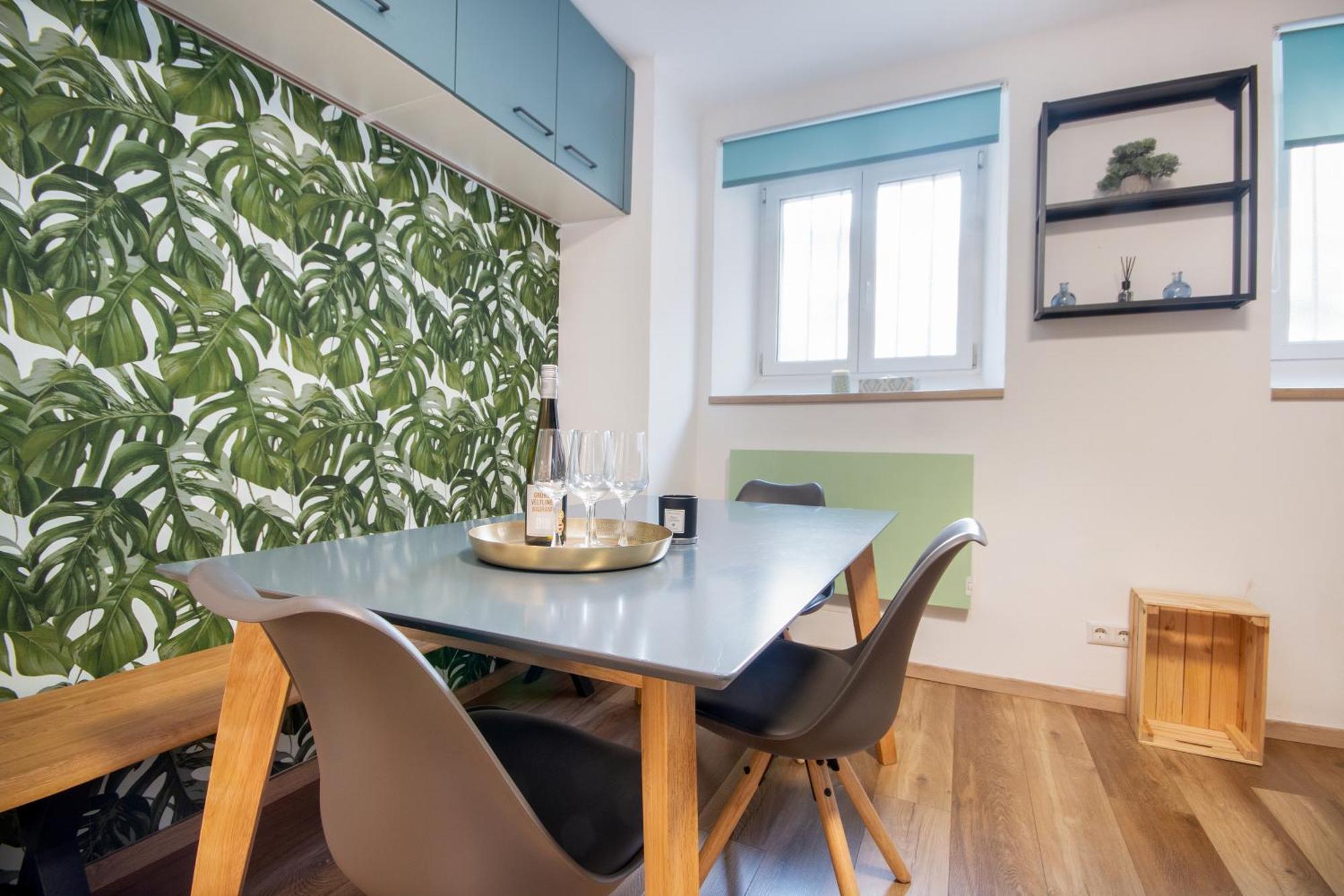 Lendkanal - City - Netflix - Waschmaschine - Kaffeevollautomat - 8 Pax - 4 Schlafzimmer Klagenfurt am Wörthersee Exterior foto