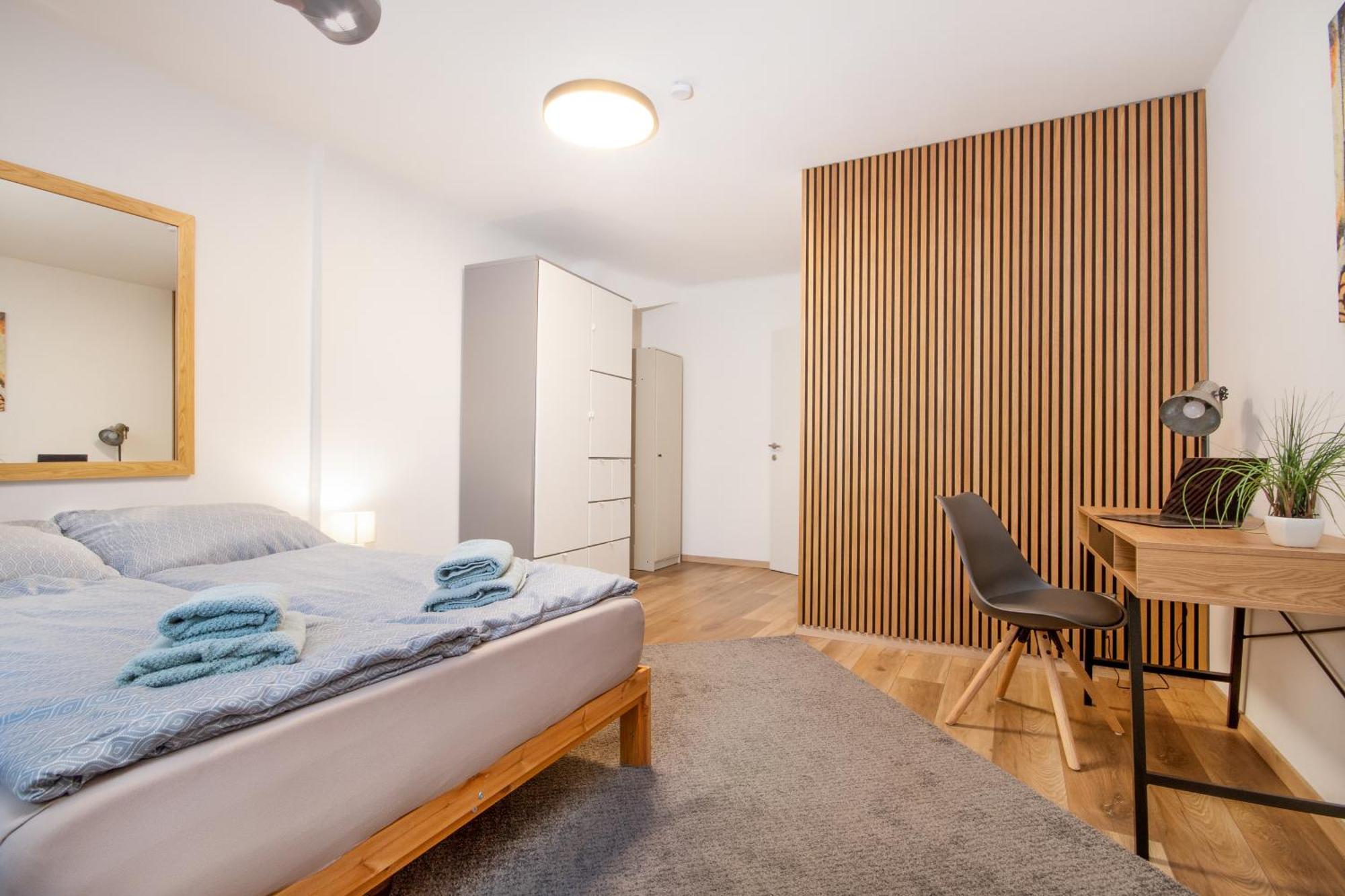 Lendkanal - City - Netflix - Waschmaschine - Kaffeevollautomat - 8 Pax - 4 Schlafzimmer Klagenfurt am Wörthersee Exterior foto